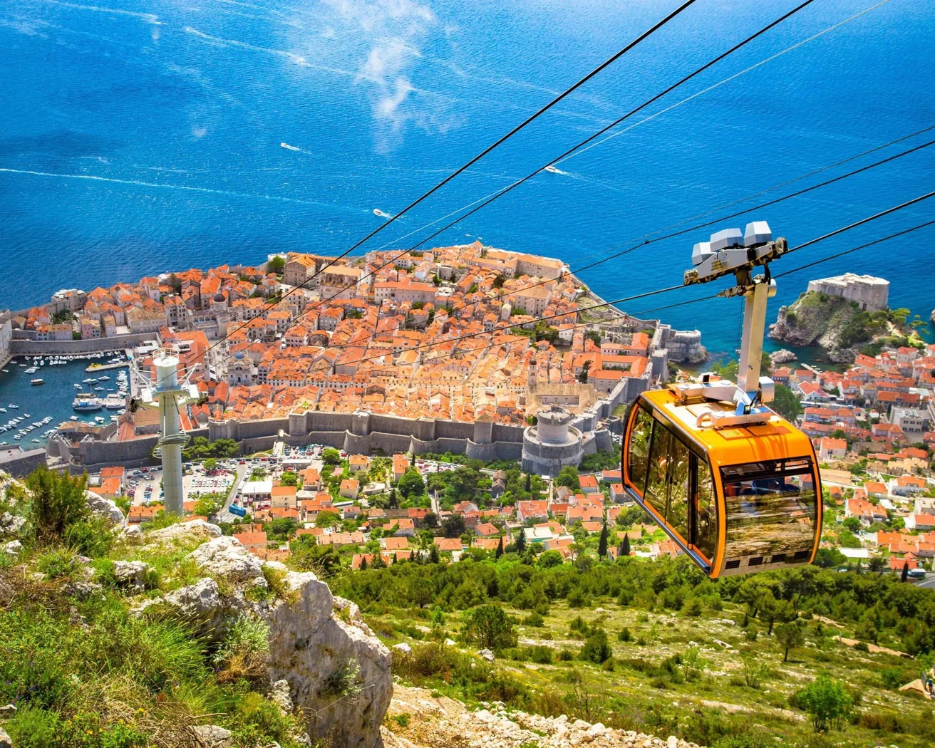 Panorama di Dubrovnik con la funivia