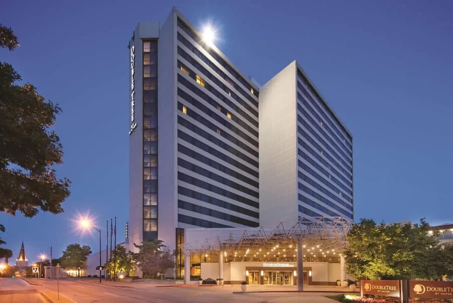 DoubleTree by Hilton Tulsa Downtown, foto della struttura