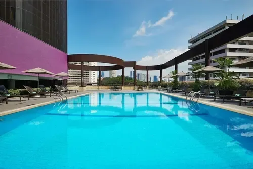 Piscina all’aperto