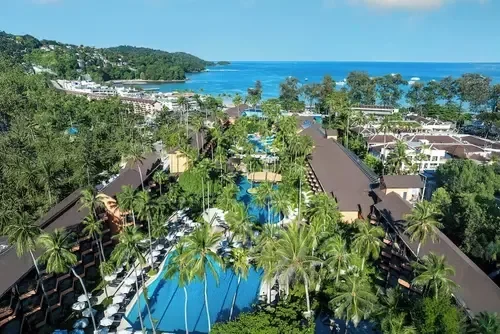 Veduta dall’alto del Courtyard by Marriott Phuket Patong Beach Resort